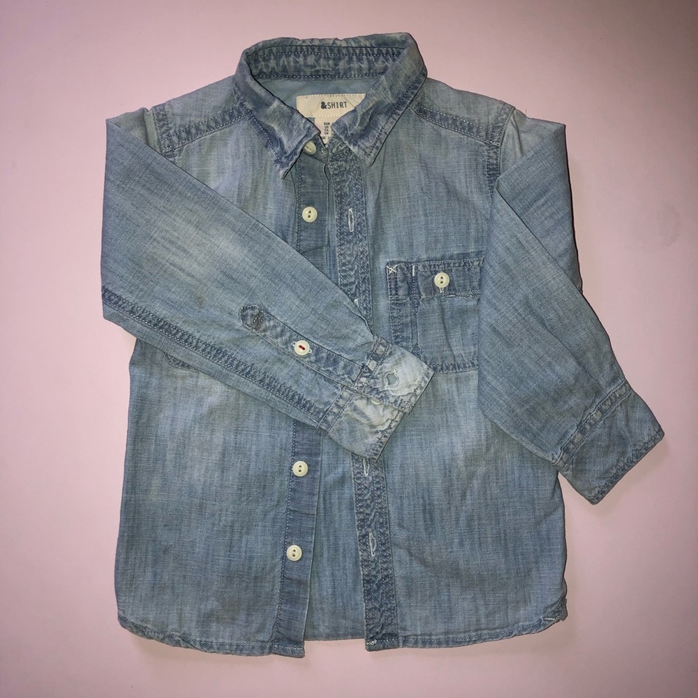 Toddler boy (Size 3-4T)  spring/ summer/ shirt
